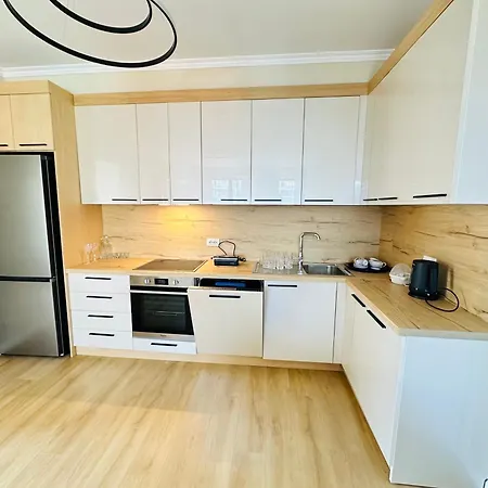 Apartment In The Heart Of *